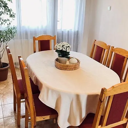 къща за гости загорски * كالوفر